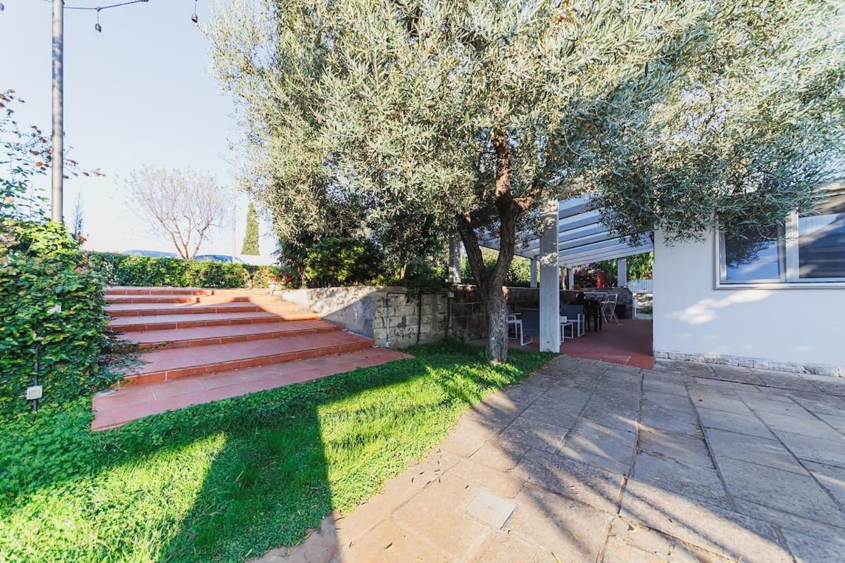 Countryhouse Gli Ulivi Модуньо Екстериор снимка
